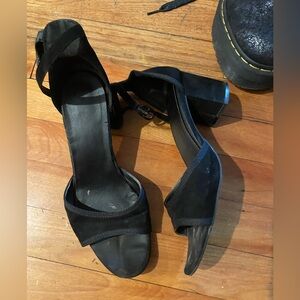 Ann Taylor Kitten Open Toe Heels Size 7